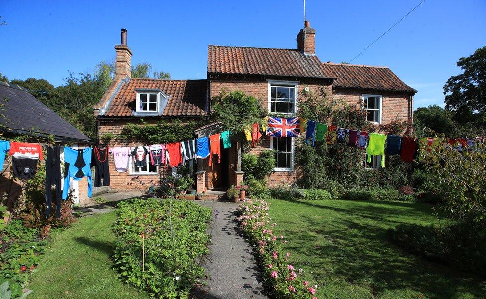 Garden decorated with cycling jerseys