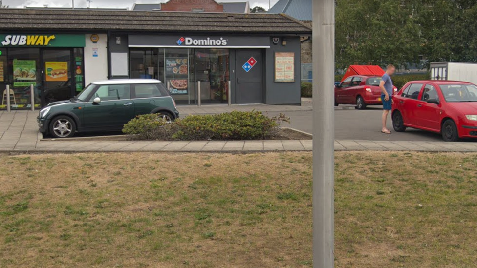 Dominos pizza in Llanelli