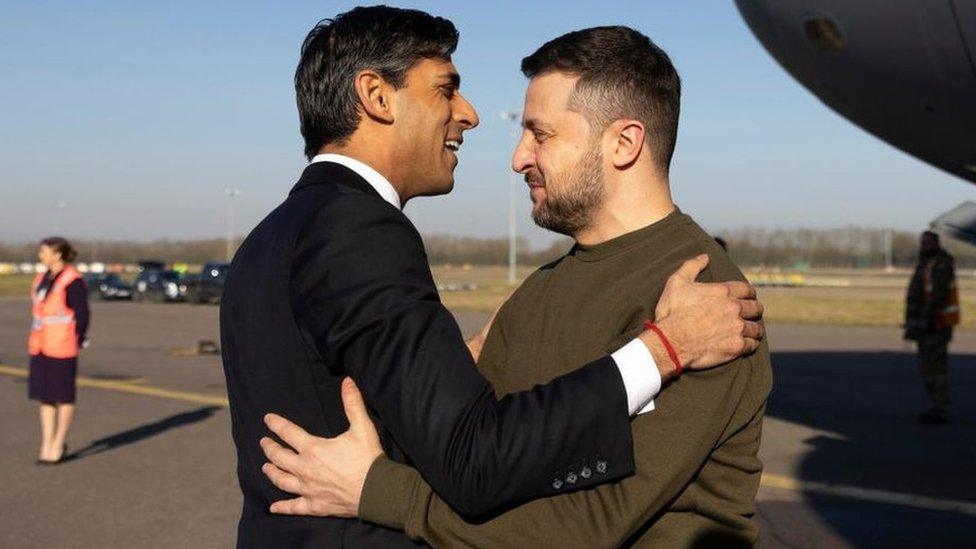 Prime Minister Rishi Sunak greets Volodymyr Zelenskyy, President of Ukraine as he arrives in the United Kingdom.