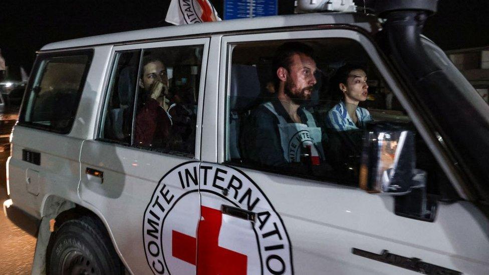 ICRC transporting released hostage Ron Krivoi out of Gaza (26/11/23)