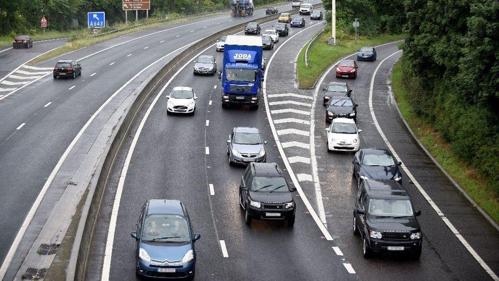 M621 junction 2