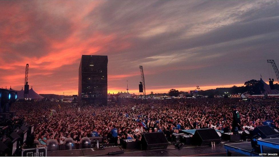 Fans at Reading festival