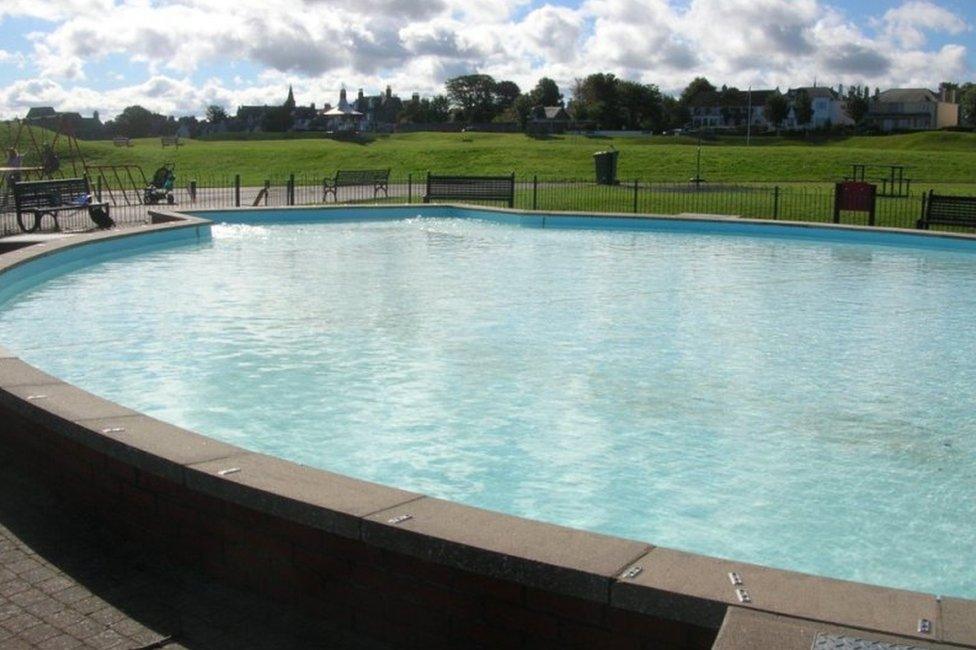 Paddling pool at Nairn Links