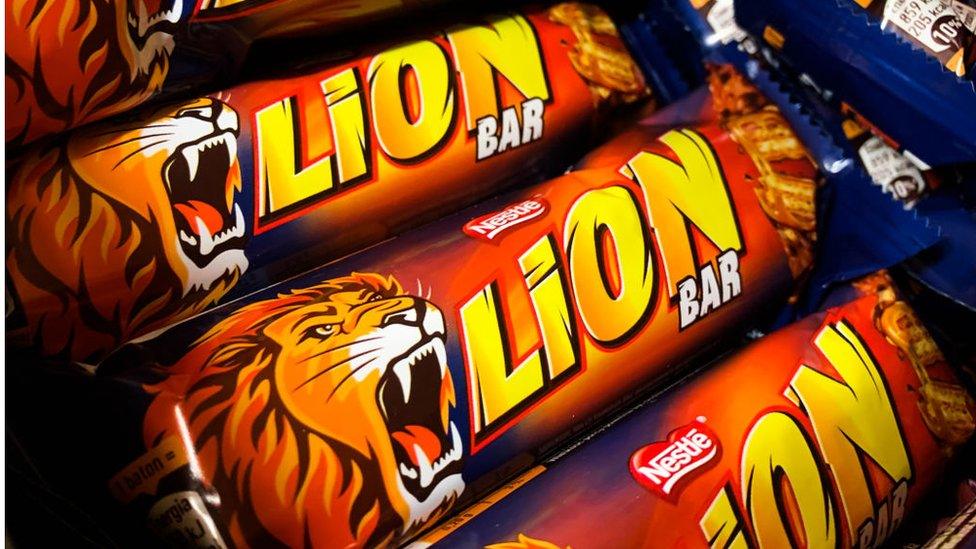 Lion bars