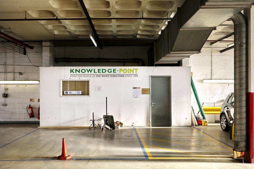 The entrance to Knowledge Point