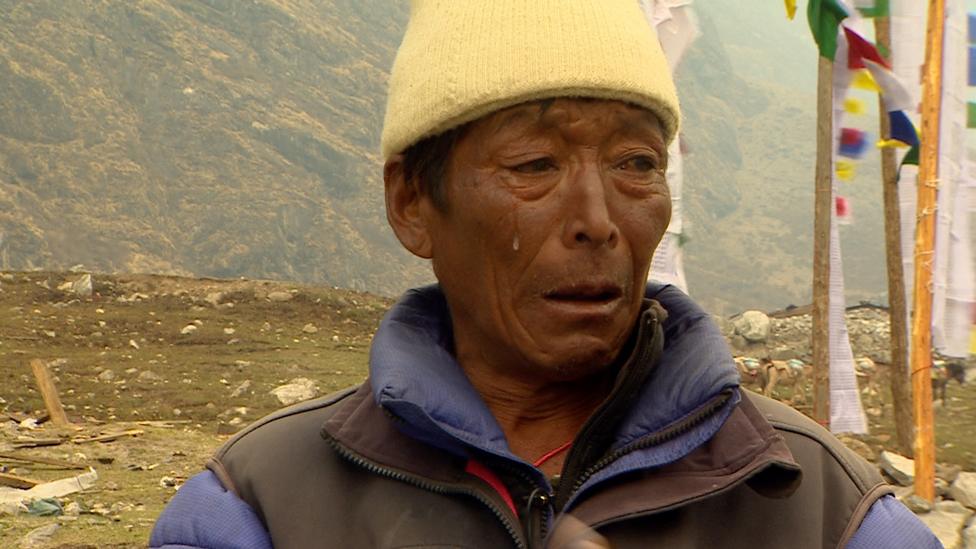 Dawa Sherpa lost his wife, son and grandson - he hasn't slept for a year