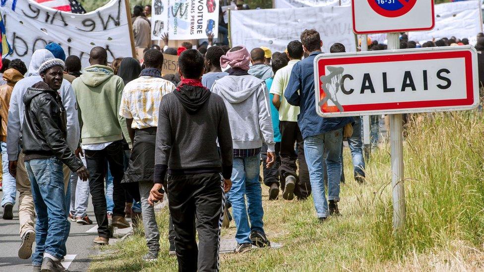 Calais migrants