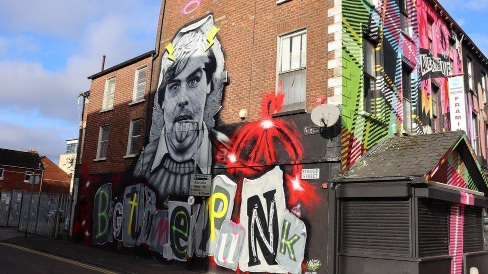 murals at good vibrations in belfast