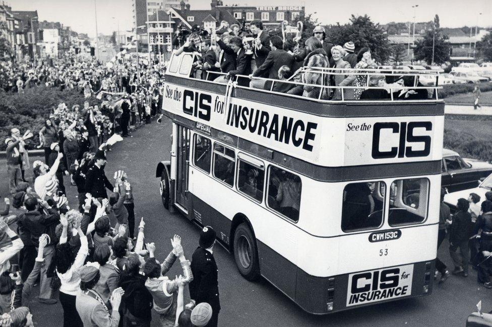 Nottingham Forest team arrive back in the city after their European Cup win