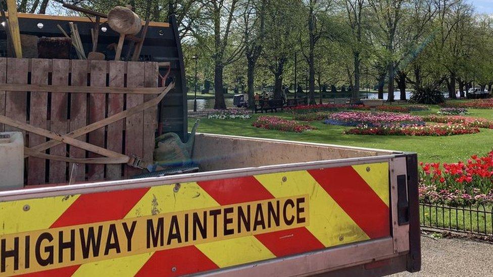 Work underway to renovate the pathways on Bedford's Embankment