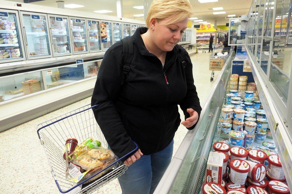 Anna Maria shops in the supermarket