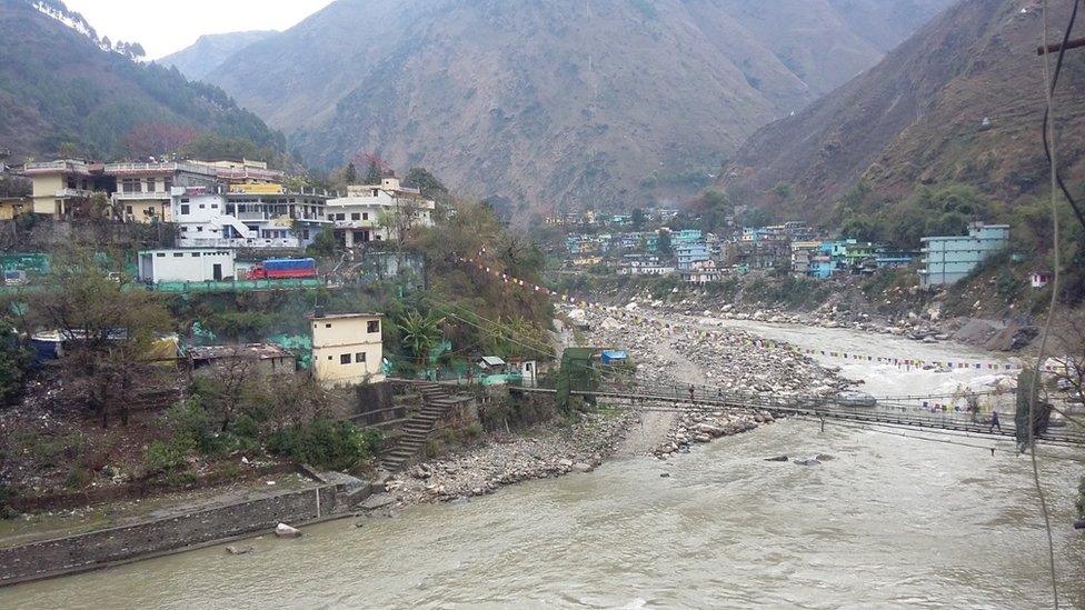 The Kali river that flows between India and Nepal.