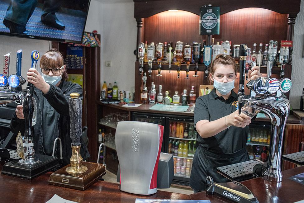 Bar staffat At The Angel Inn, Wooler. 4 July 2020