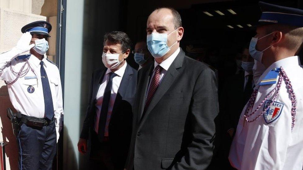 Jean Castex (C) with the mayor of Nice, which has seen drug-related violence for weeks