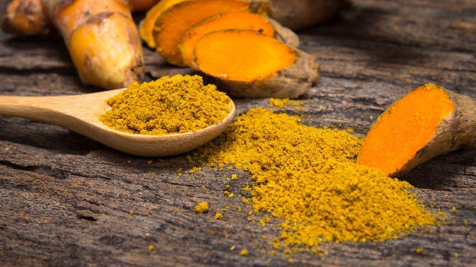 Turmeric powder and root