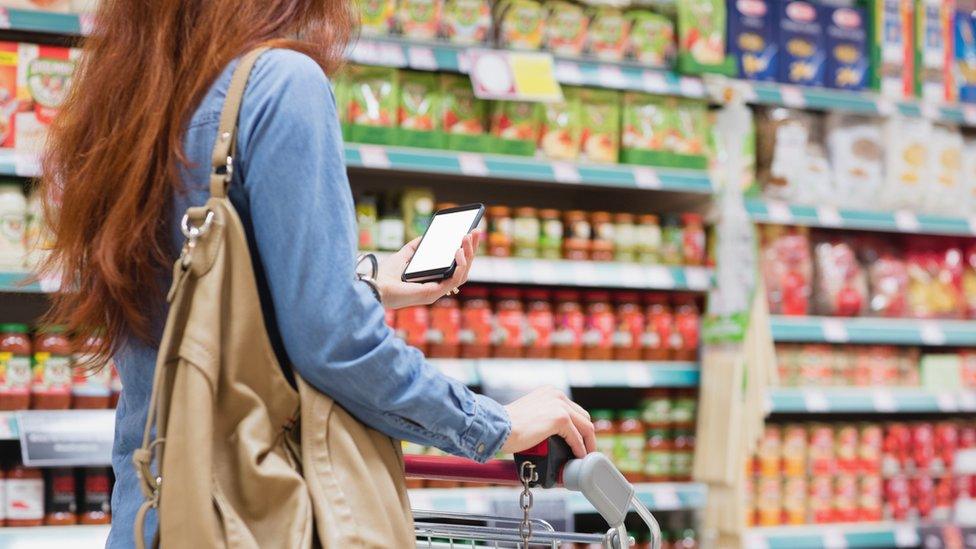 Supermarket shopper