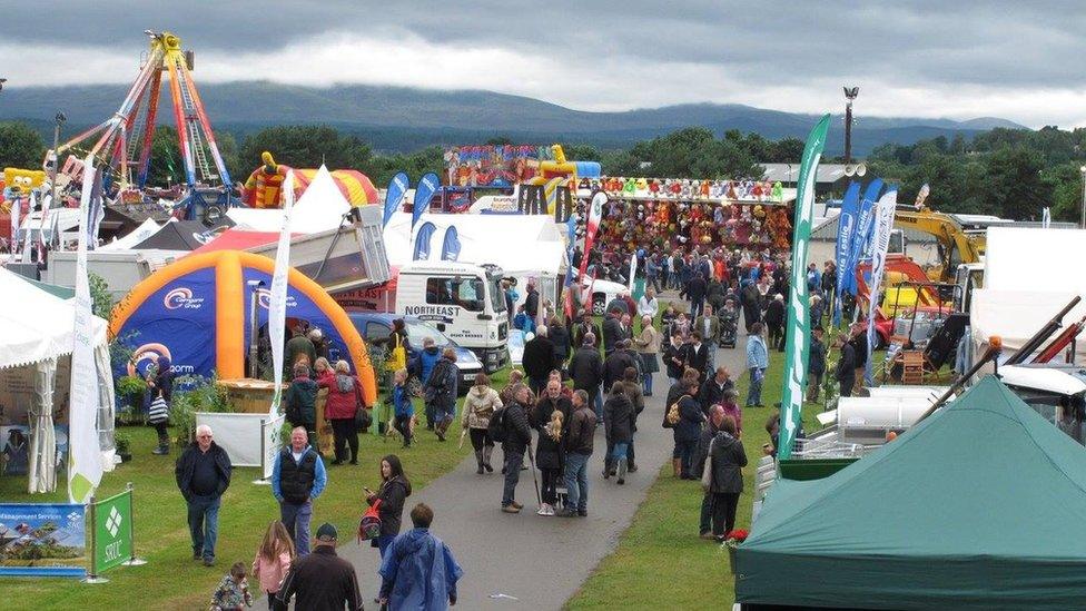 Black Isle Show