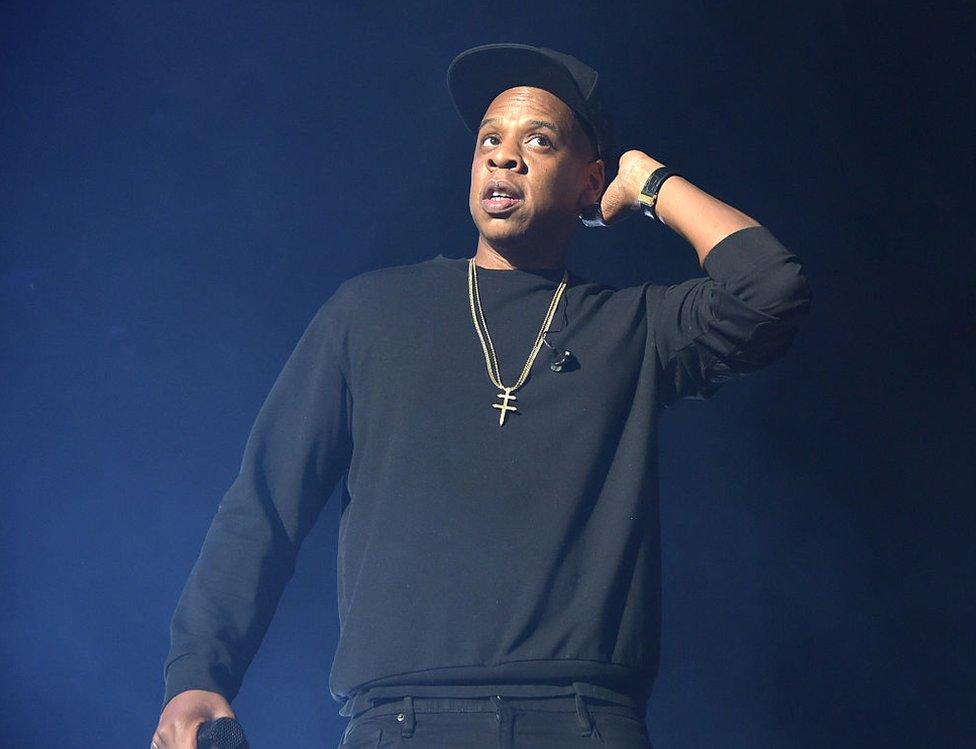 Rapper Jay Z labels US war on drugs 'epic fail' - BBC News