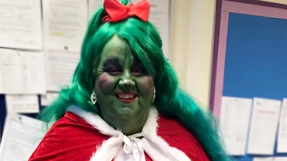 Pauline Lee as Mrs Grinch