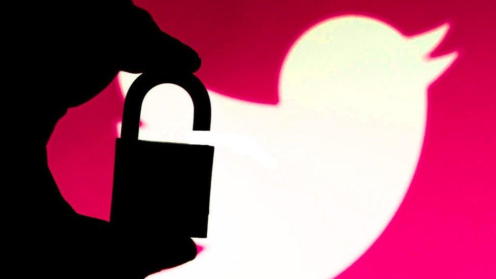 Twitter padlock