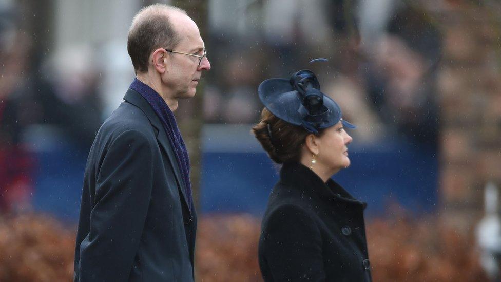 Michael Ibsen arriving at the service