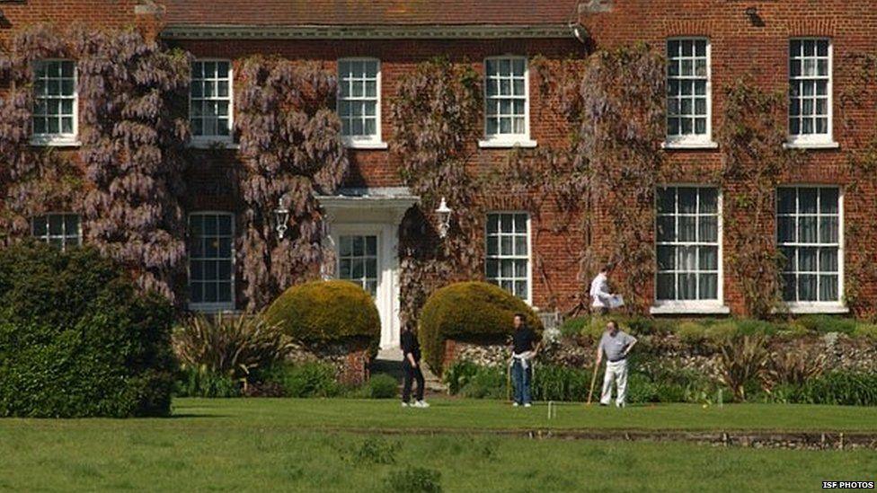 John Prescott playing croquet at his grace-and-favour Dorneywood residence