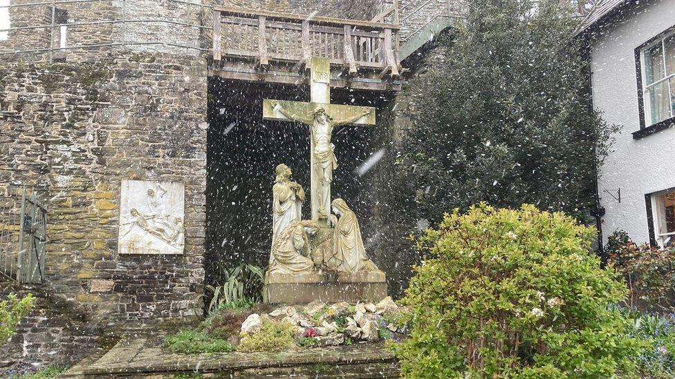 A small amount of snow fell in Conwy on Tuesday morning