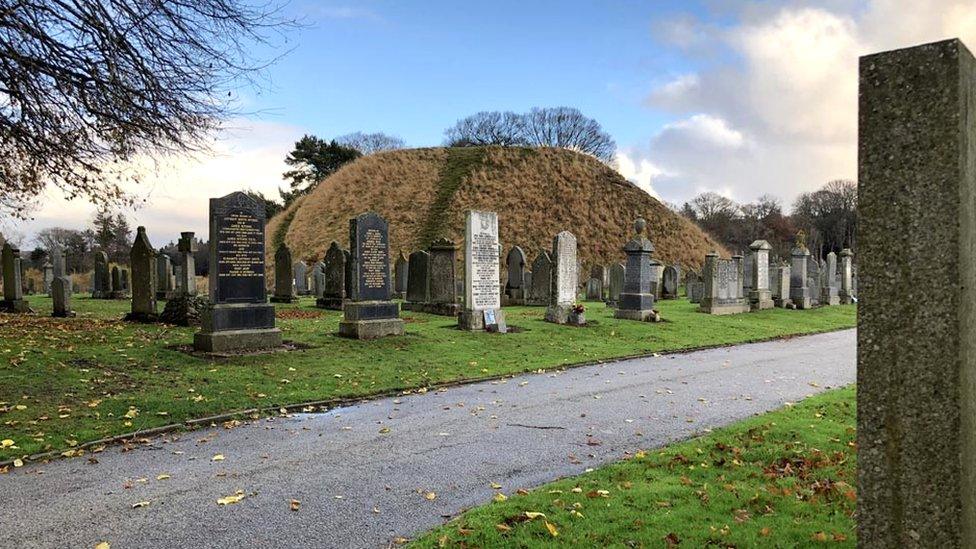 Inverurie's Bass Cemetery