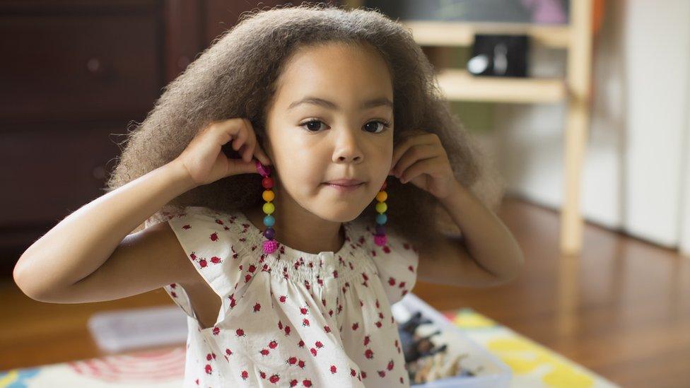 girl-with-earrings