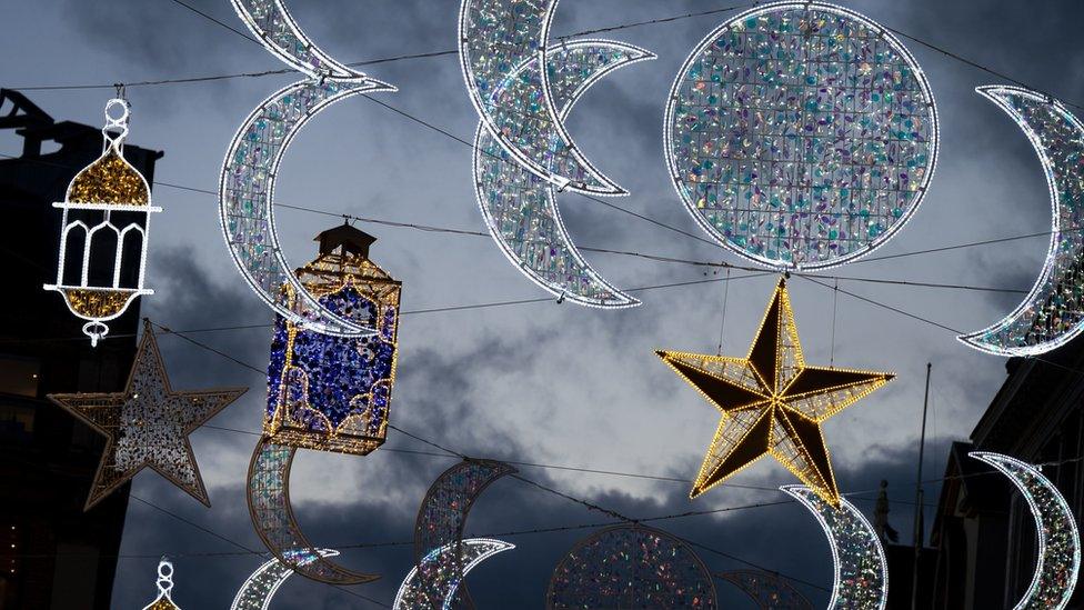 Lights to mark Ramadan in Piccadilly