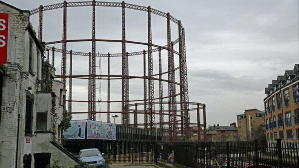 gasometer