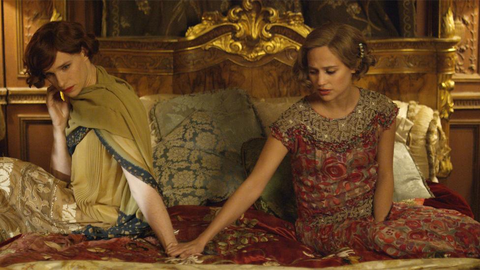 Eddie Redmayne and Alicia Vikander in The Danish Girl