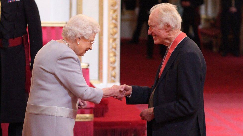 Bamber Gascoigne being made a CBE by the Queen in 2018