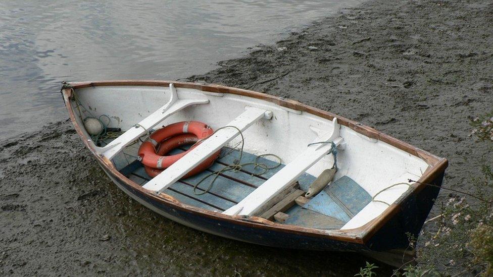 Rowing boat