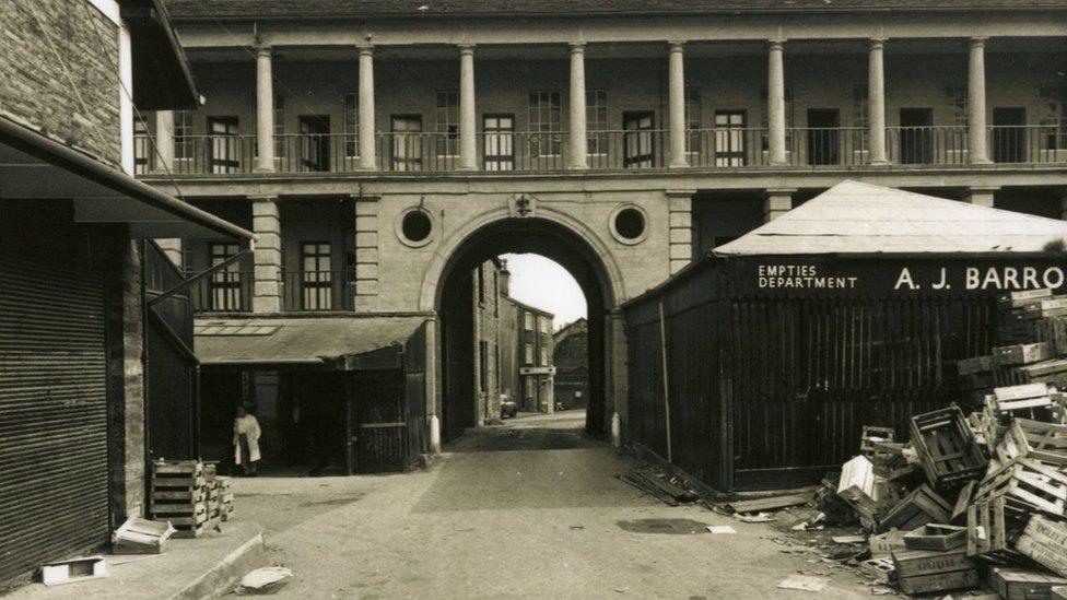 The arch way into the Piece Hall