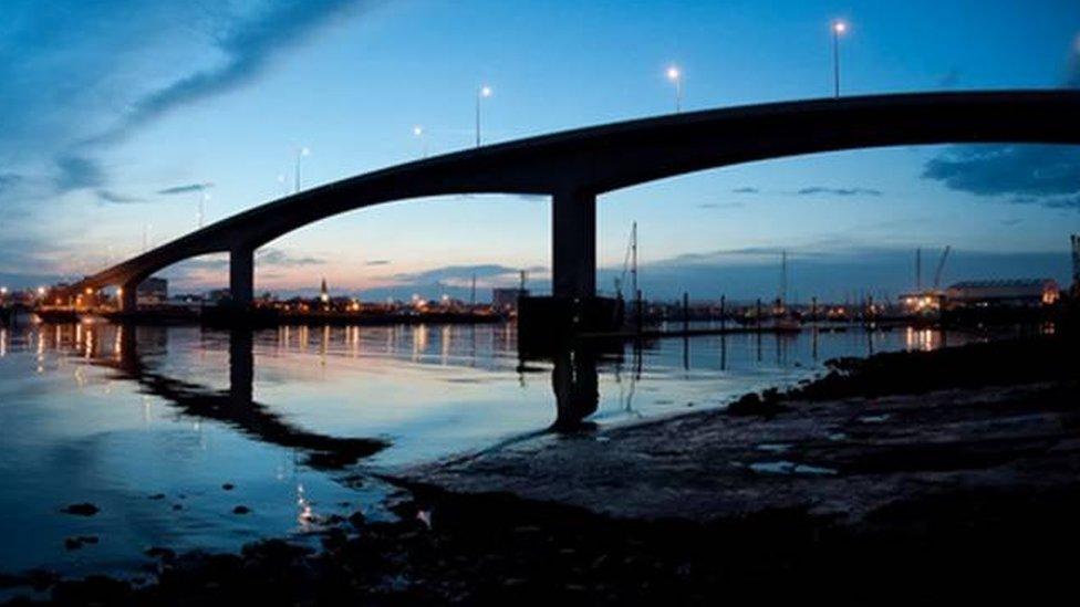 Itchen Bridge