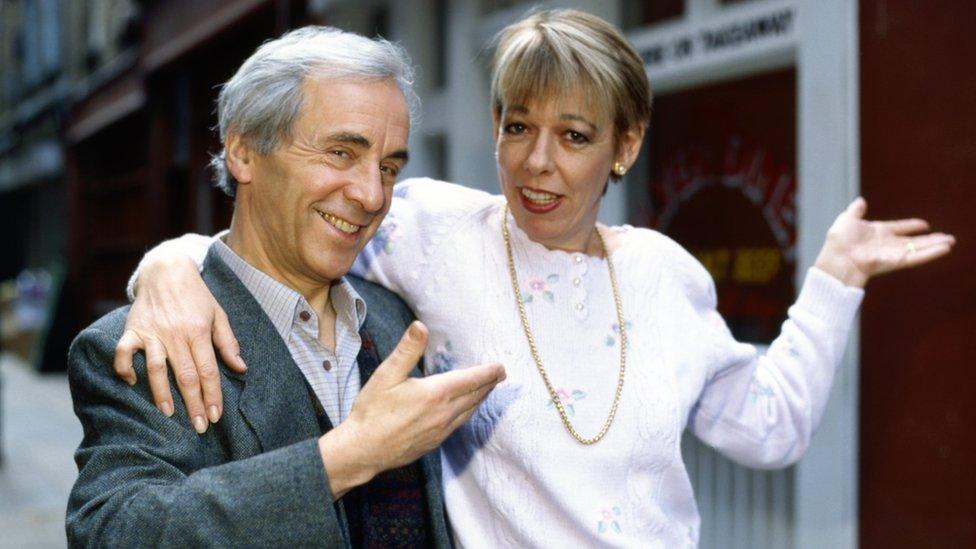 Andrew Sachs and Frances de la Tour