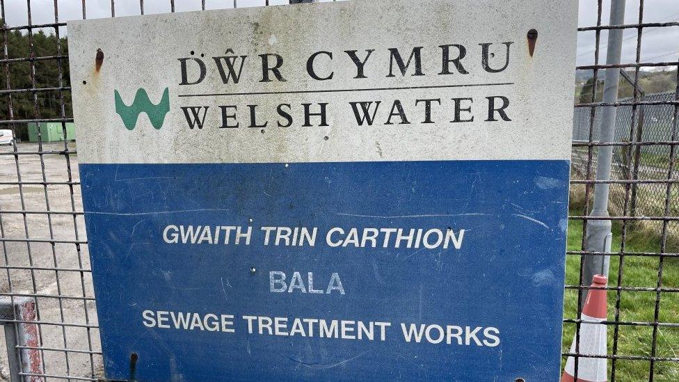 Gwaith trin carthion y Bala