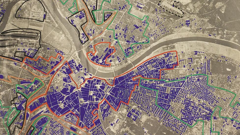 Image of Dresden highlighting areas of bomb damage