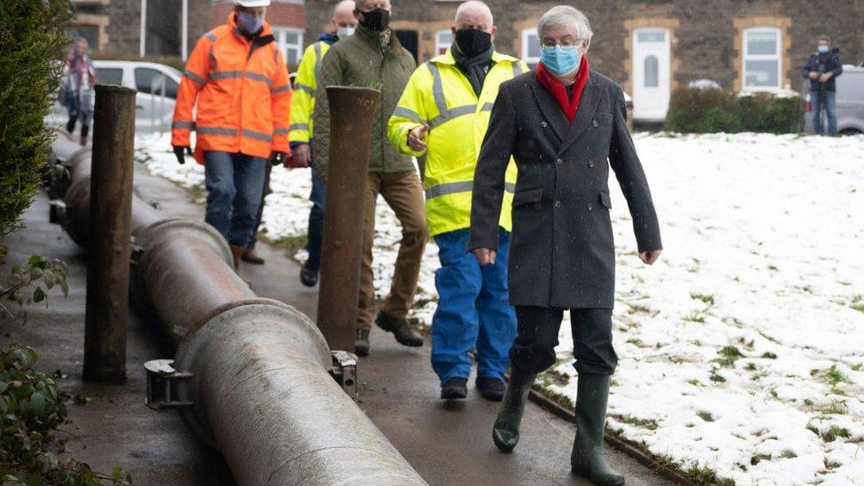 First Minister Mark Drakeford visits Skewen