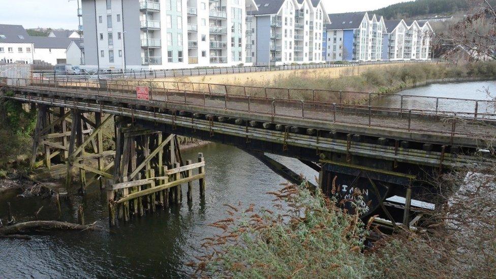 Bascule Bridge, Swansea