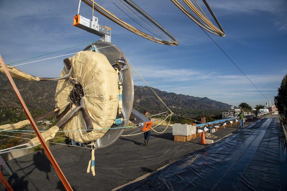 Parachute tests