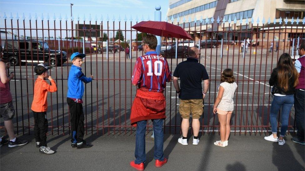 Dalian Atkinson Villa Park