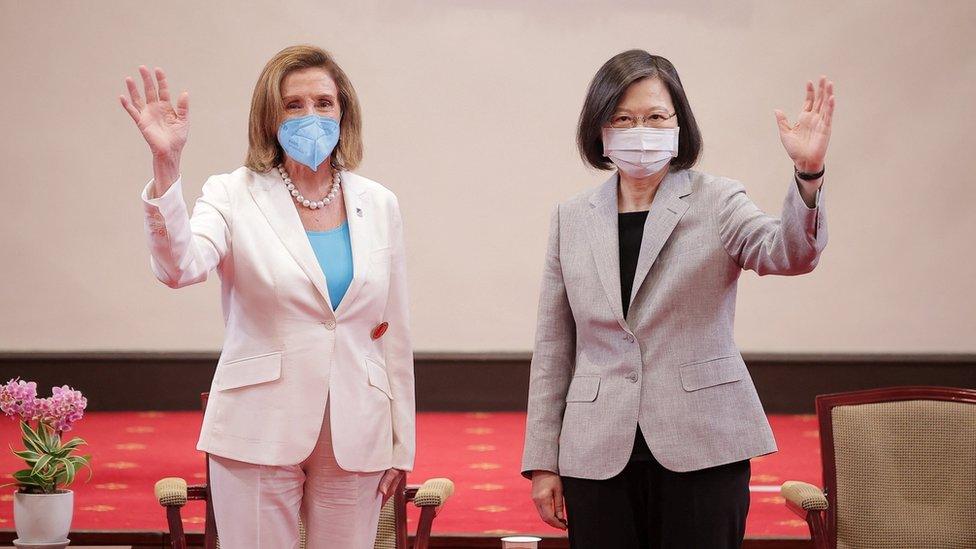 U.S. House Speaker Nancy Pelosi meets Taiwan President Tsai Ing-wen