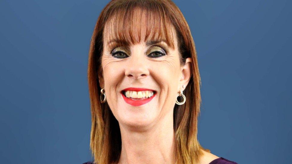 Eithne Hughes: 'Cyfraddau absenoldeb yn bryder i bobl sy'n gweithio'n gyfundrefn addysg'