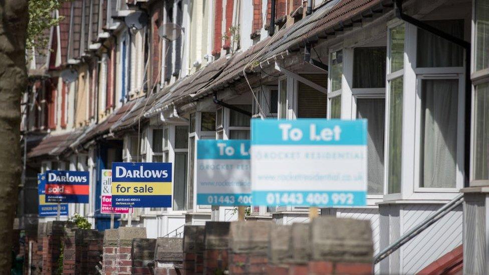 For sale signs in Pontypridd