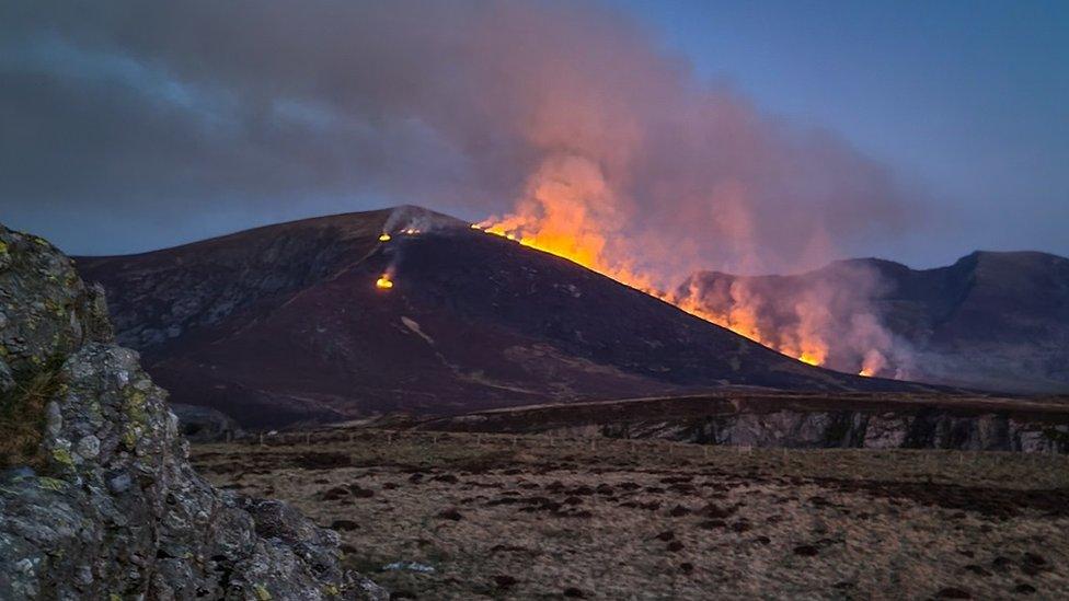 tân ar Mynydd Mawr