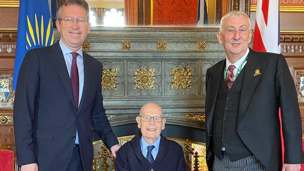 Jeremy Wright (left), John Farringdon (centre) and speaker Sir Lindsay Hoyle (right)