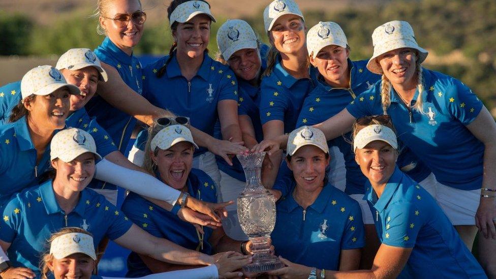 Team Europe with the Solheim Cup