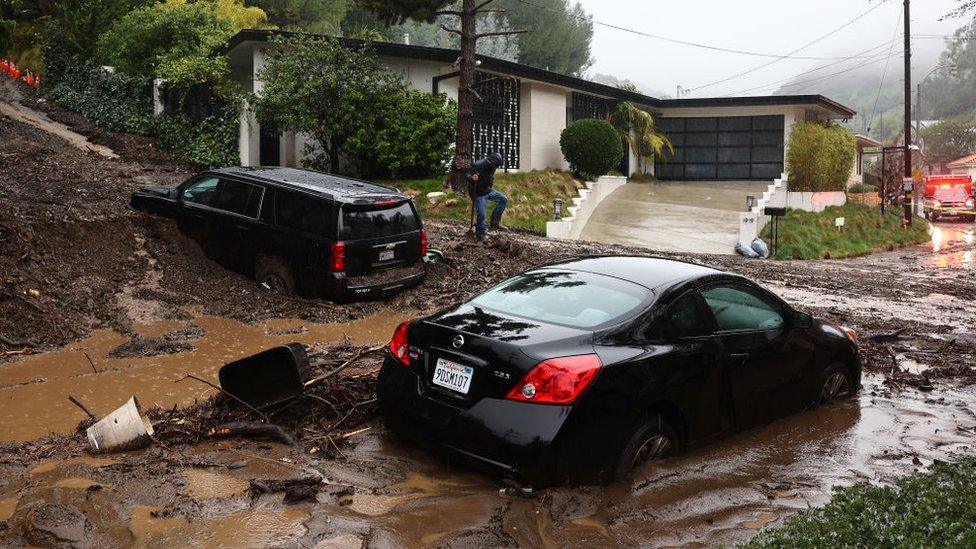 Mud flows seen in Beverly Hills